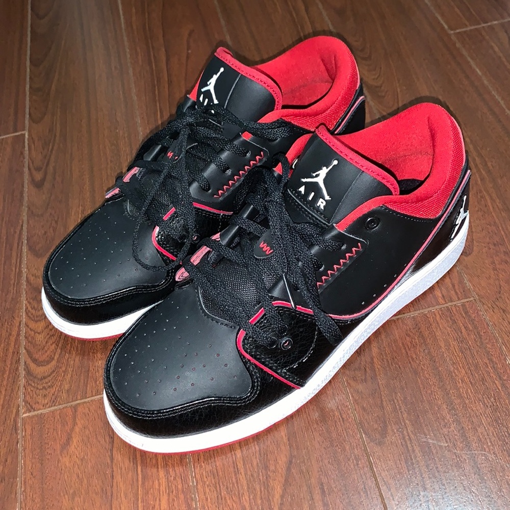 Nike Air Jordan sneakers - Size women's 8 or kids 6.5